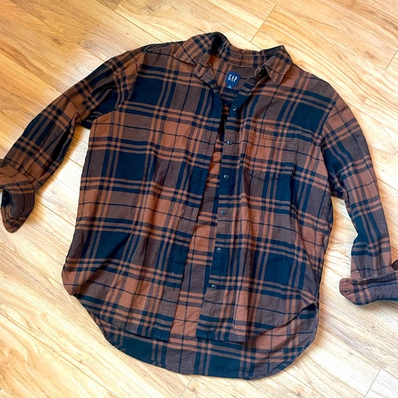 NWOT Gap Oversized Plaid Flannel Button Down - Picture 10 of 12